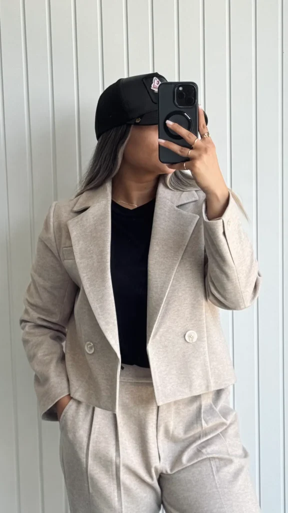 کت زنانه شیبا Shiba-nessdress