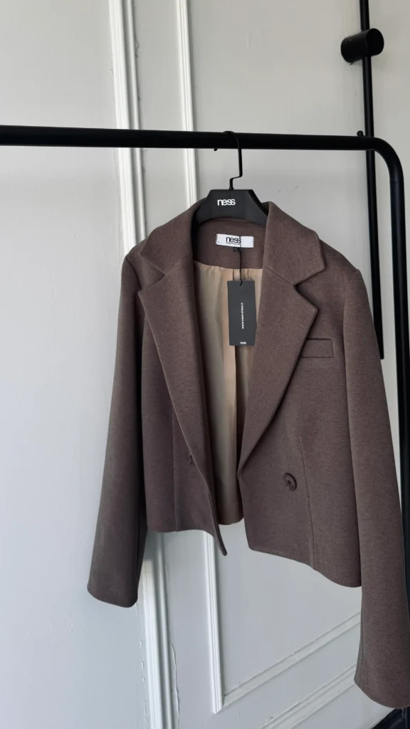 کت زنانه شیبا Shiba-nessdress