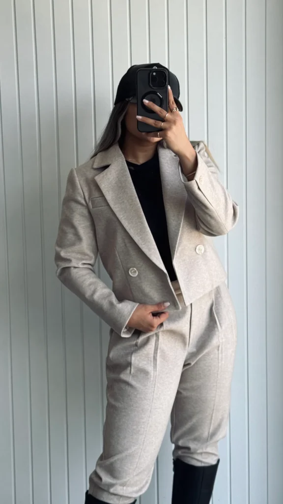 کت زنانه شیبا Shiba-nessdress